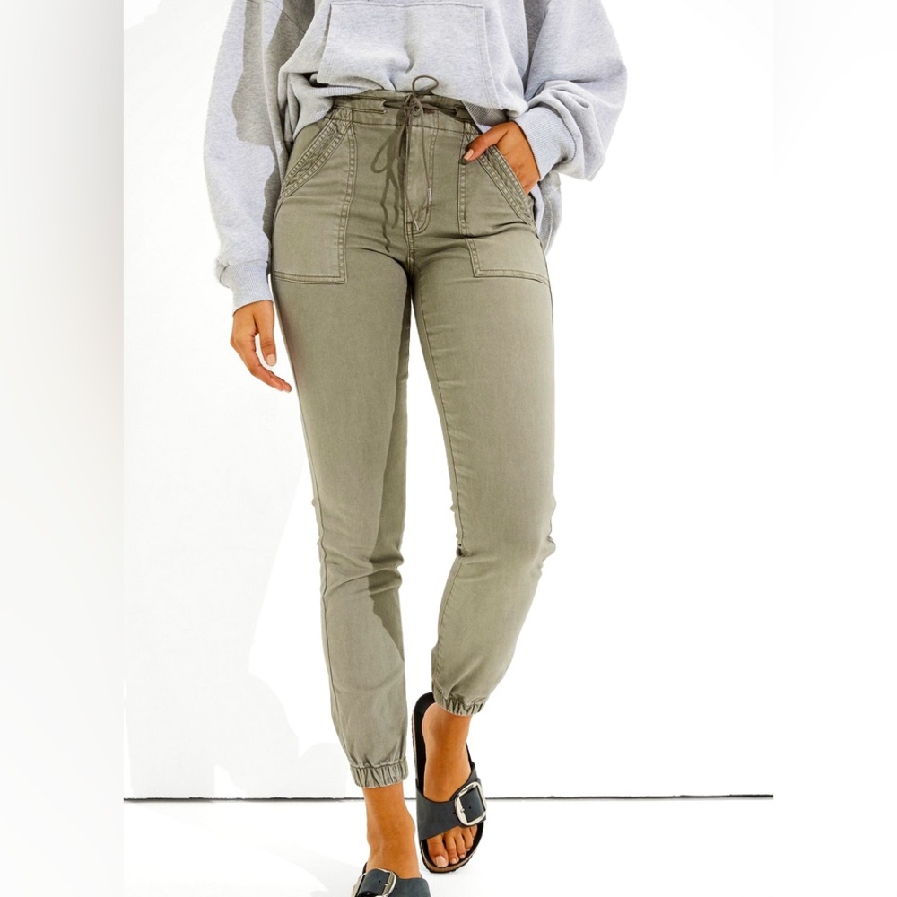 AE Next Level High Waisted Jogger Jegging Pants Light Olive Green